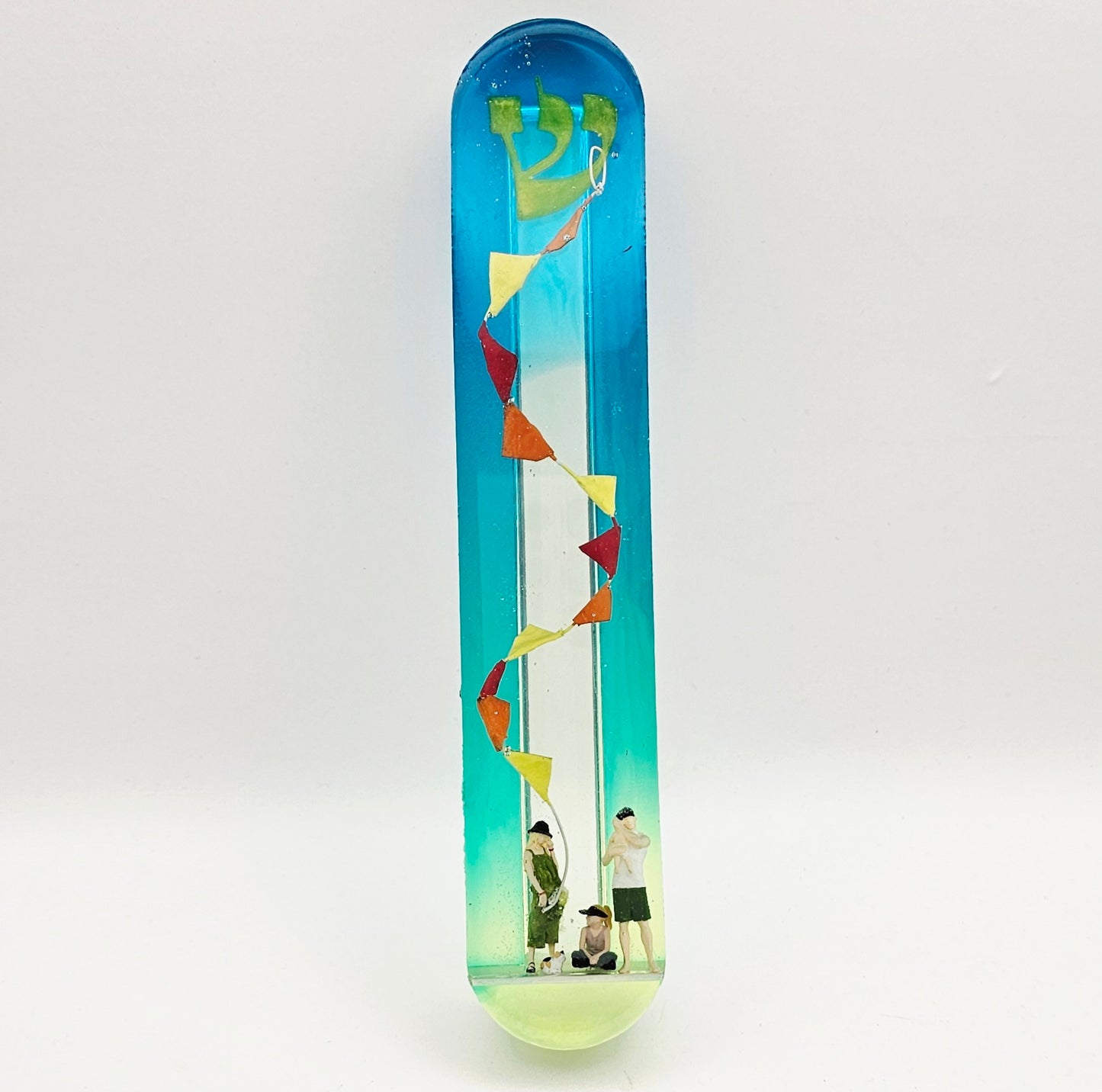Mezuzah with a story - Family with a Kite - 15cm #270 מזוזה עם סיפור