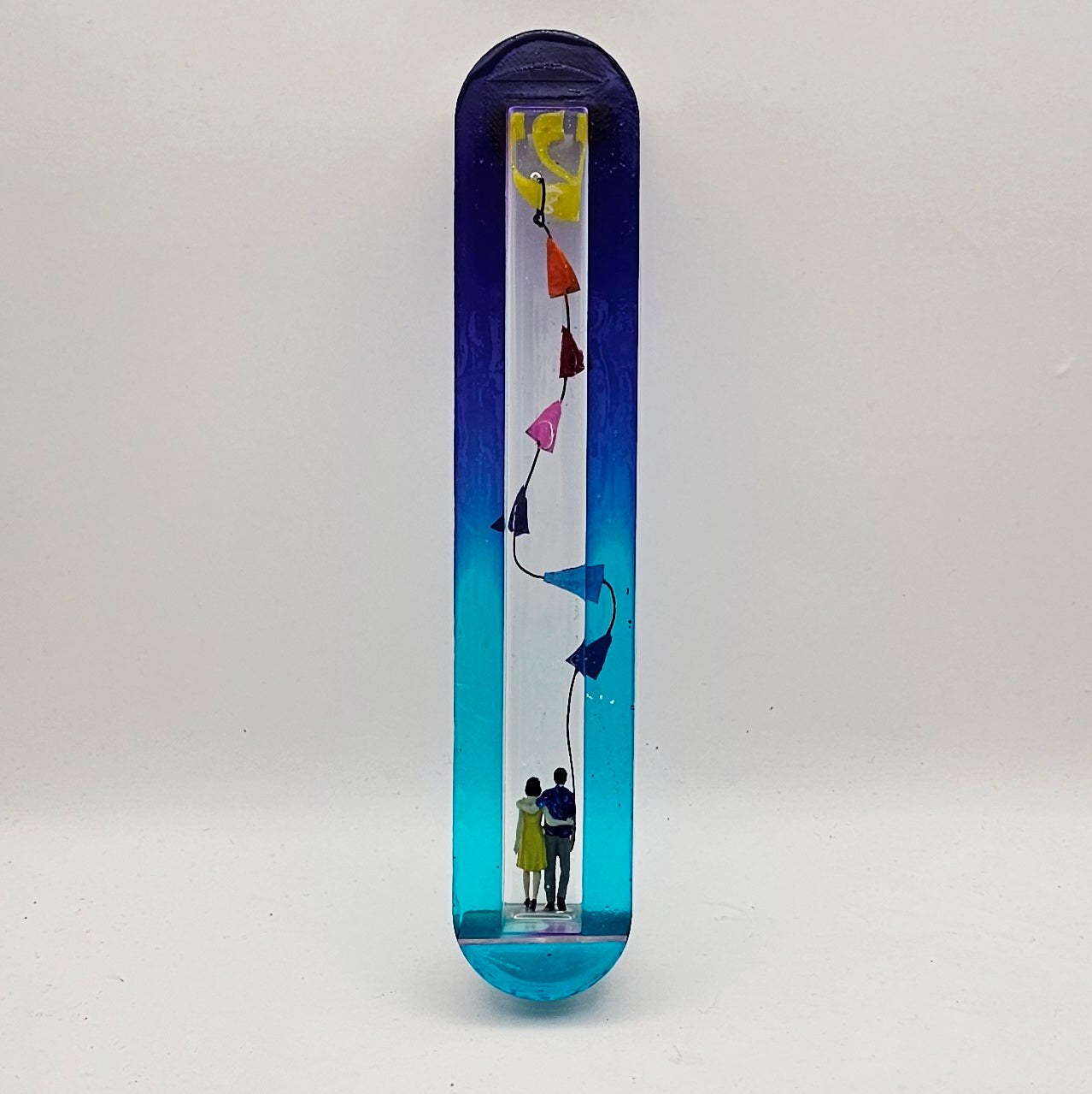 Mezuzah with a story - Loving Couple - 15cm #308 מזוזה עם סיפור