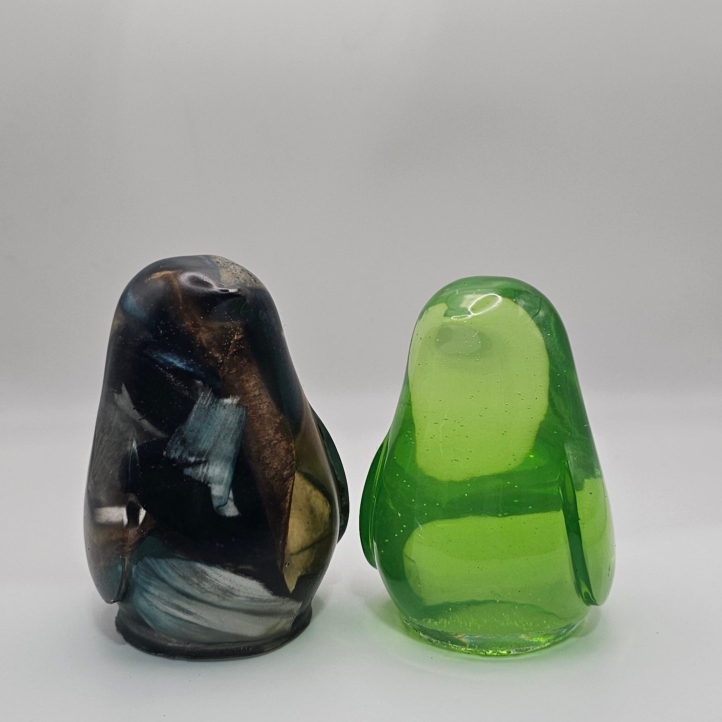 Penguin Potpourri Medium #70 פינגווין קטן