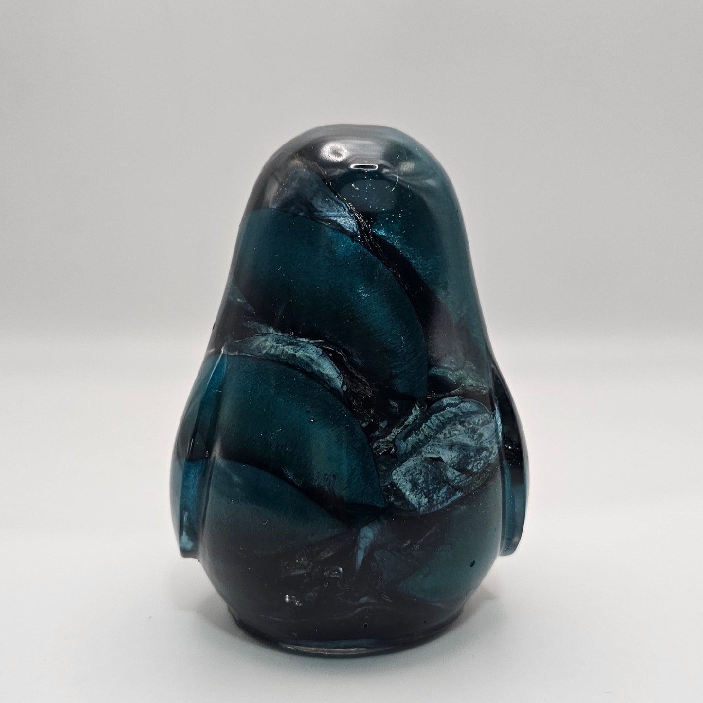 Penguin Potpourri Medium #63 פינגווין קטן
