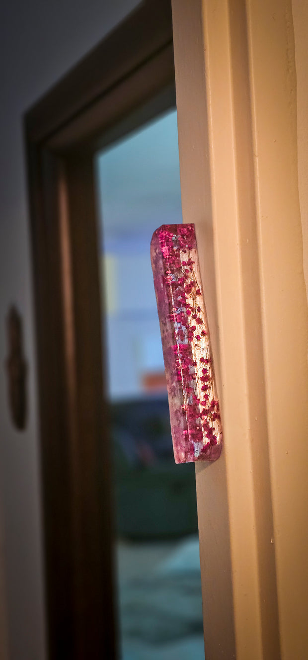 Happy Customer - Mezuzah with a story
מזוזה
מזוזה מעוצבת
מזוזה עם סיפור
מזוזה בהתאמה אישית
מזוזה מאפוקסי
מזוזה מהודרת
בית מזוזה מהודר ומקורי
מתנה מושלמת לבית חדש
מתנה לחנוכת בית
מתנה לחתונה
מתנה לאירוסין
מתנה מקורית ומיוחדת
mezuzah with a story
perfect mezuzah
mezuzah case
custom made mezuzah case
epoxy mezuzah
modern mezuzah
