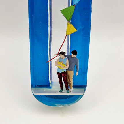 בית מזוזה 15 סנטימטר - משפחה עם עפיפון