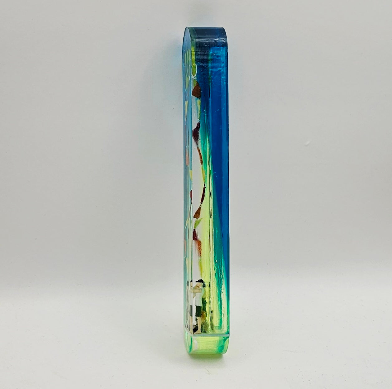 Mezuzah with a story - Family with a Kite - 15cm #270 מזוזה עם סיפור