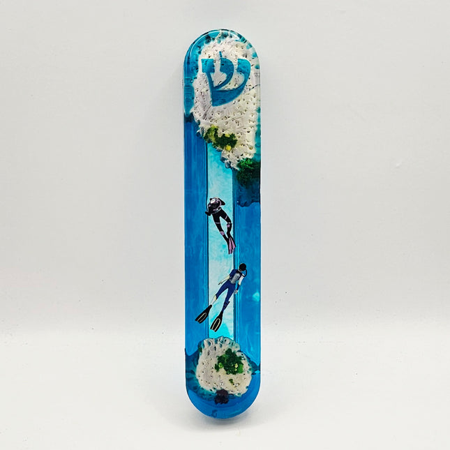 מזוזה
מזוזה מעוצבת
מזוזה עם סיפור
מזוזה בהתאמה אישית
מזוזה מאפוקסי
מזוזה מהודרת
בית מזוזה מהודר ומקורי
מתנה מושלמת לבית חדש
מתנה לחנוכת בית
מתנה לחתונה
מתנה לאירוסין
מתנה מקורית ומיוחדת
mezuzah with a story
perfect mezuzah
mezuzah case
custom made mezuzah case
epoxy mezuzah
modern mezuzah
