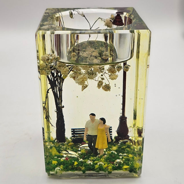 פמוט מיניאטורות גדול