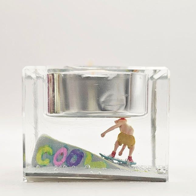 פמוט מיניאטורות קטן