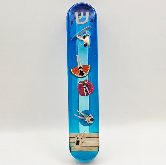 Mezuzah with a story - Family in the sea - 15cm #358 מזוזה עם סיפור