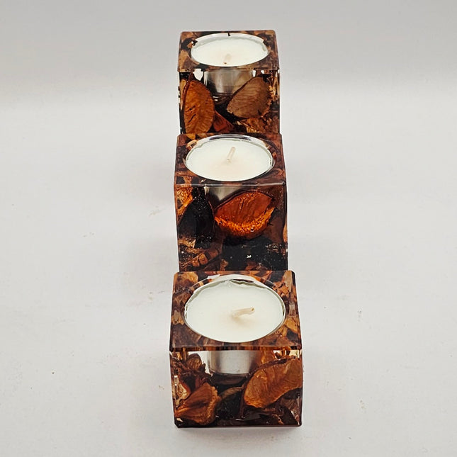 פמוט מרובע גדול