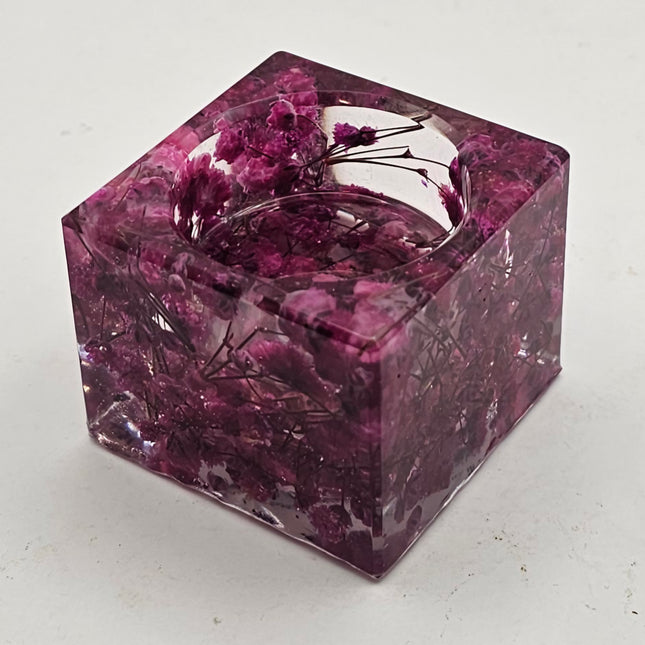 פמוט מרובע קטן