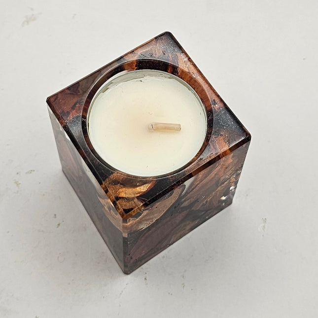 פמוט מרובע בינוני