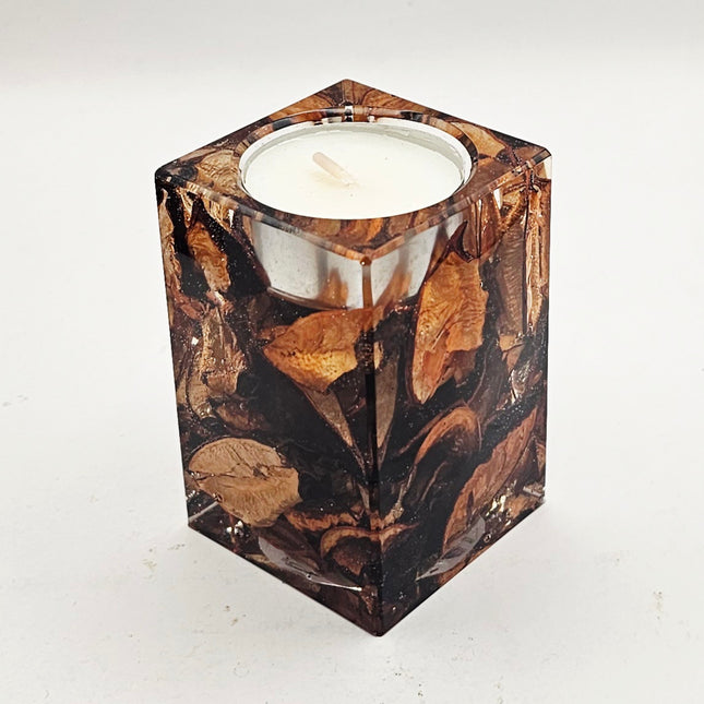 פמוט מרובע גדול