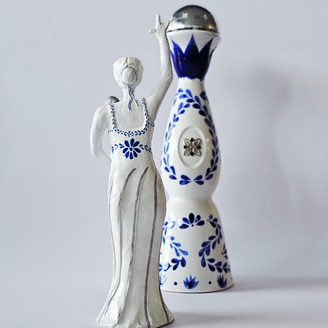 בהשראת קלאסה אזול - ליידי