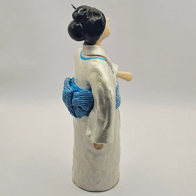 דמות קימונו - תכלת