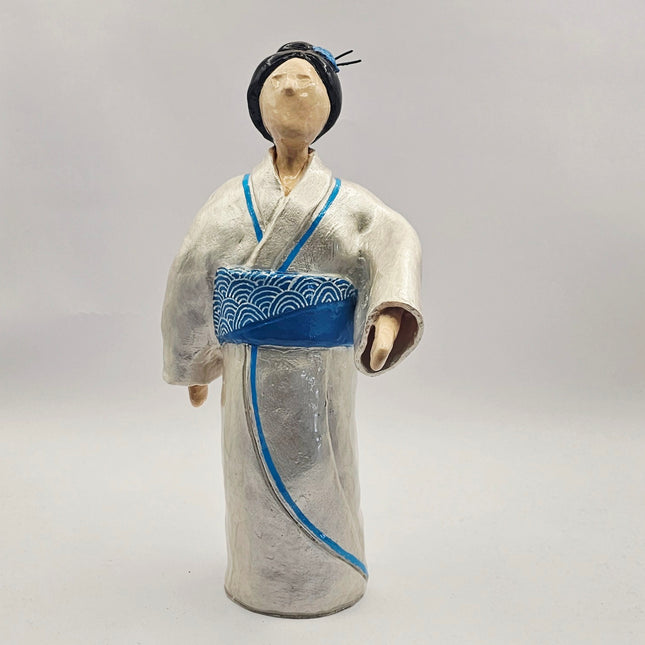 דמות קימונו - תכלת