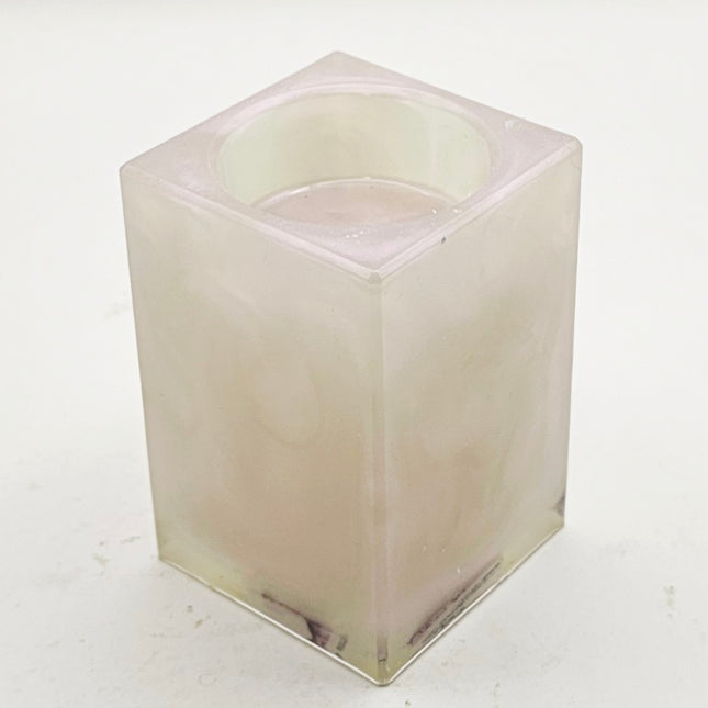 פמוט מרובע גדול