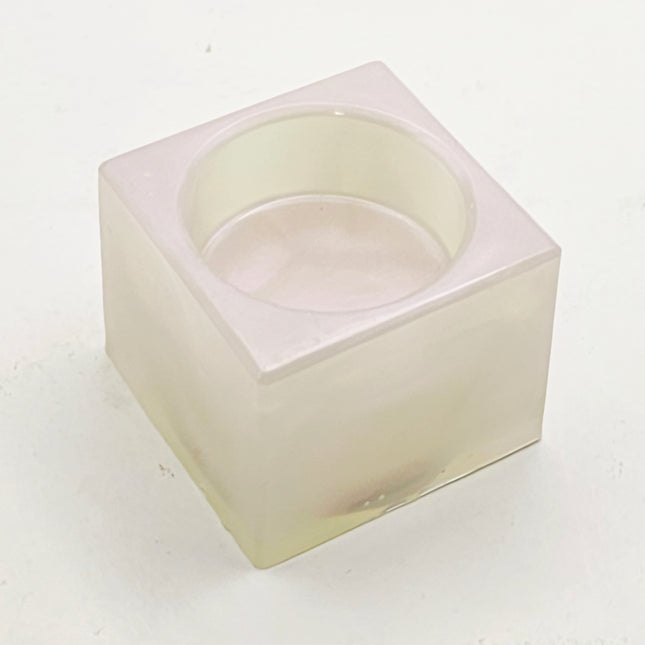 Candle holder white 4