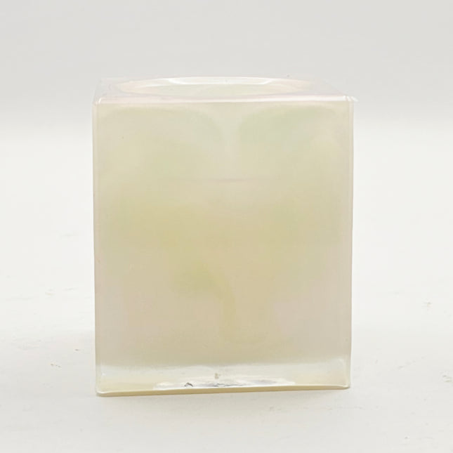 פמוט מרובע בינוני