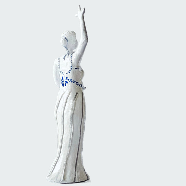 בהשראת קלאסה אזול - ליידי