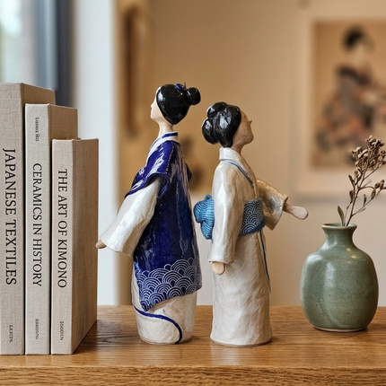 Abstract Kimono Figurine - Blue #428