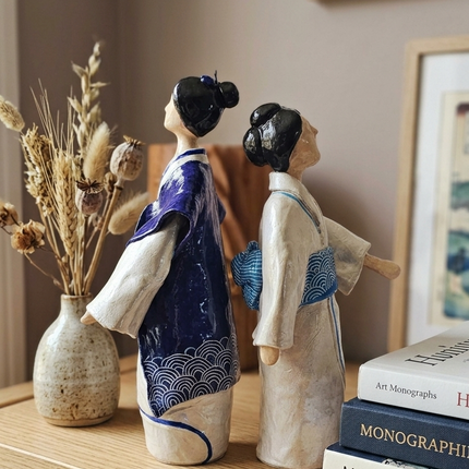 Abstract Kimono Figurine - Blue #428