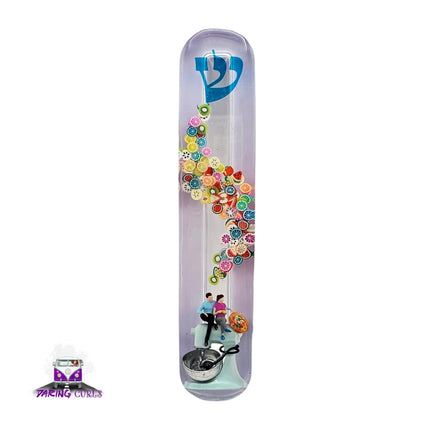 Mezuzah with a story - Couple Baking - 15cm #278