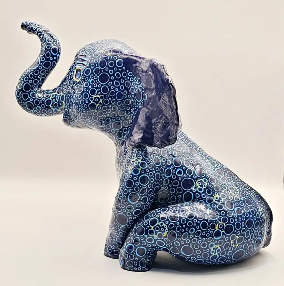 Blue Elephant פיל