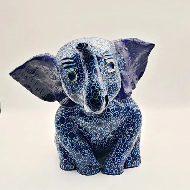 Blue Elephant פיל