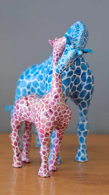 Colorful Giraffes ג’ירפות